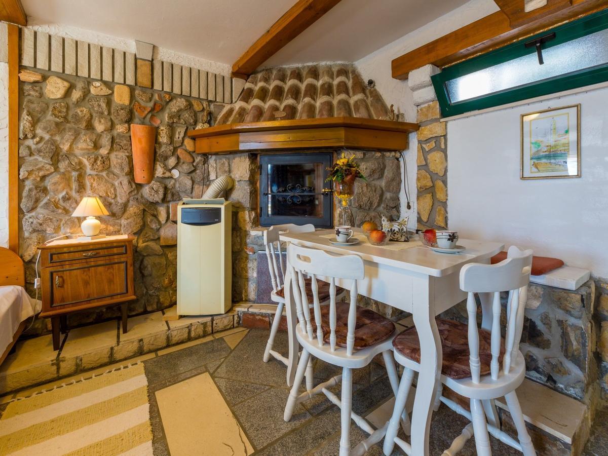 Apartments Susanne Novi Vinodolski Extérieur photo