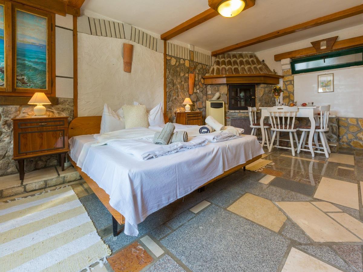 Apartments Susanne Novi Vinodolski Extérieur photo