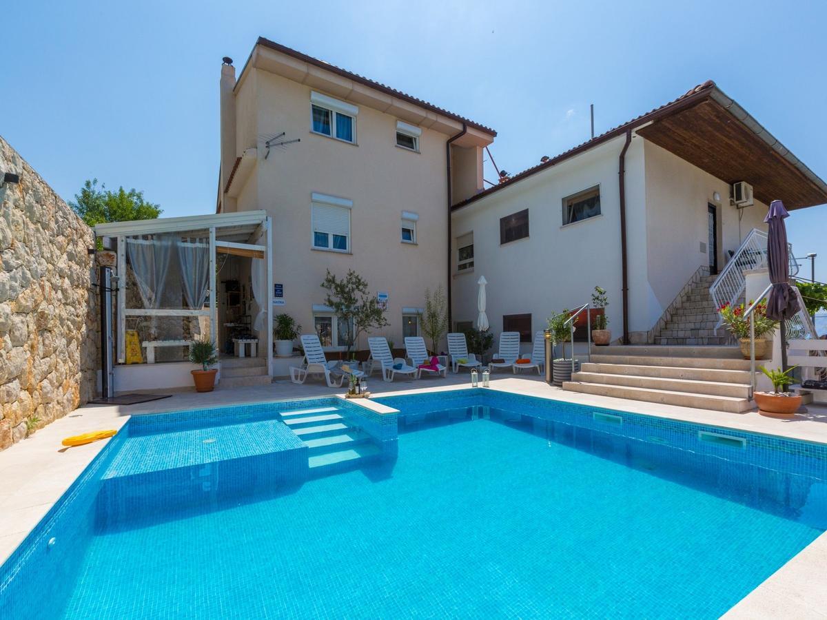 Apartments Susanne Novi Vinodolski Extérieur photo