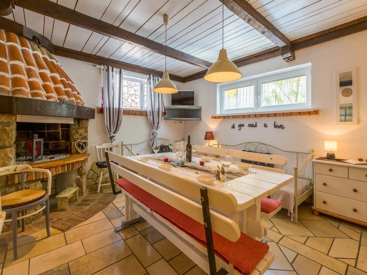 Apartments Susanne Novi Vinodolski Extérieur photo