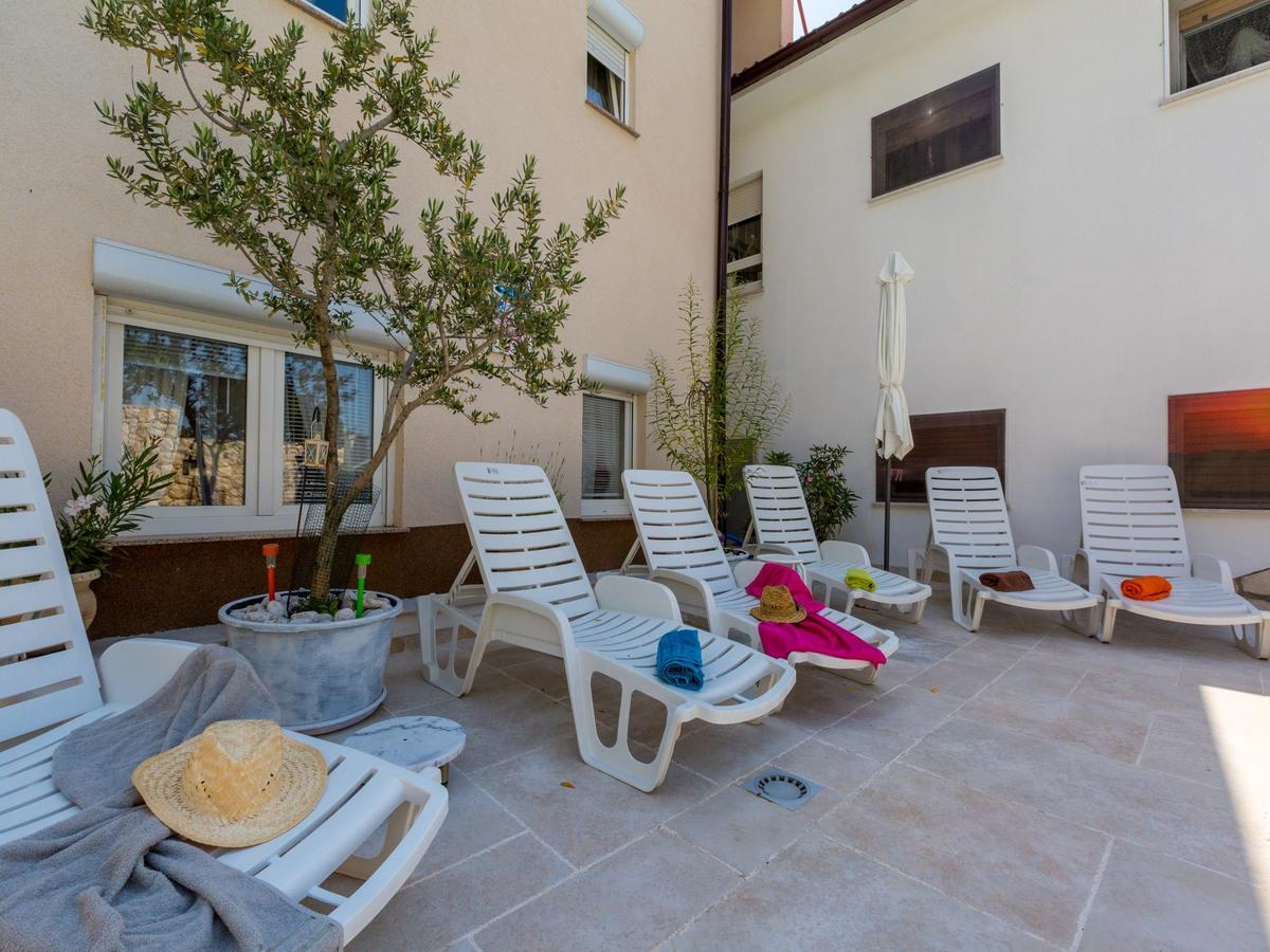 Apartments Susanne Novi Vinodolski Extérieur photo